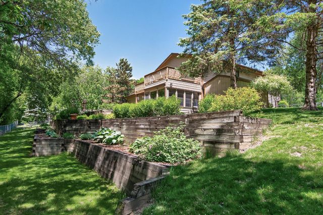 3286 York Alcove, Woodbury, MN 55125