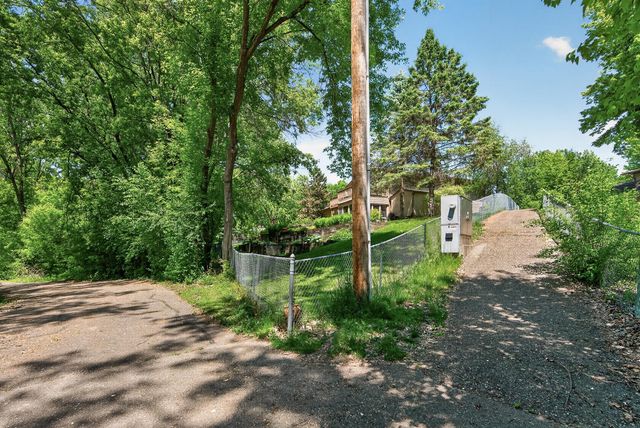 3286 York Alcove, Woodbury, MN 55125