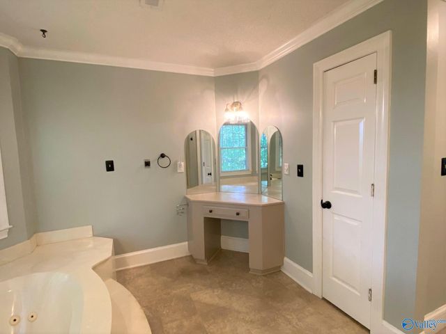 10103 Shadow Wood Drive, Huntsville, AL 35803