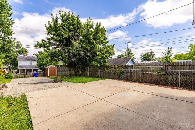 810 N E Street, Hamilton, OH 45013