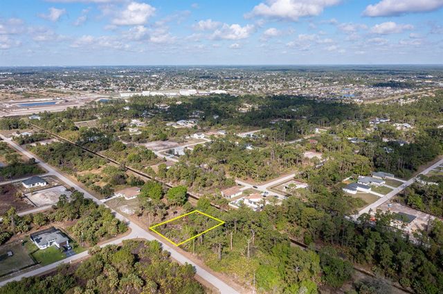 773 Cadis Street E, Lehigh Acres, FL 33974