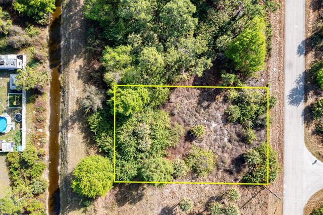 773 Cadis Street E, Lehigh Acres, FL 33974