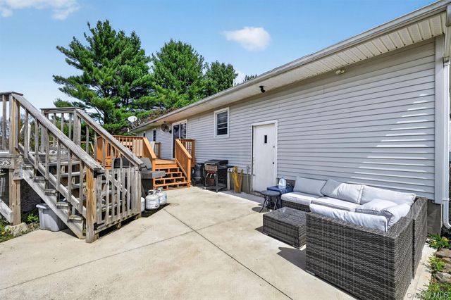 9 Claire Drive, Pine Bush, NY 12566