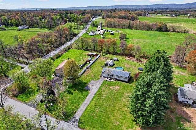 9 Claire Drive, Pine Bush, NY 12566