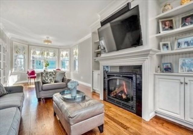 24 N Mead St, Boston, MA 02129