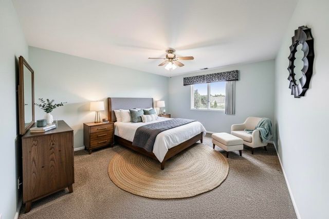 9935 Ashwood Lane, Munster, IN 46321