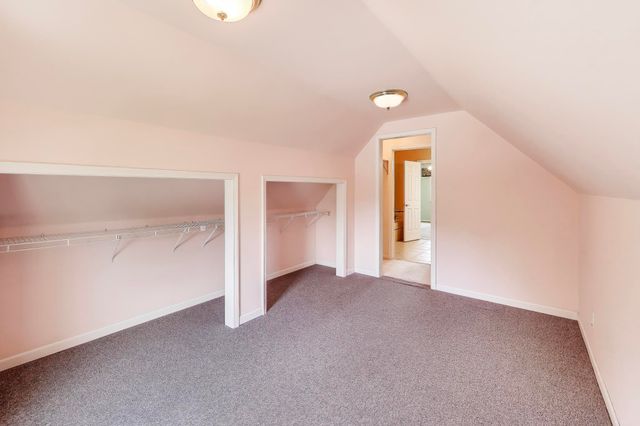 9935 Ashwood Lane, Munster, IN 46321