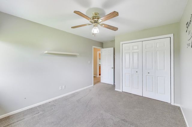 9935 Ashwood Lane, Munster, IN 46321