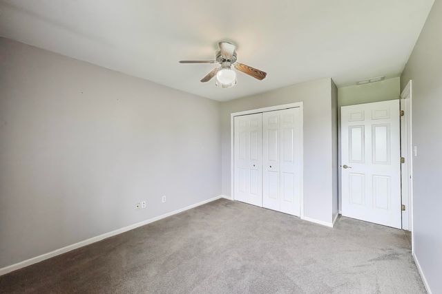 9935 Ashwood Lane, Munster, IN 46321