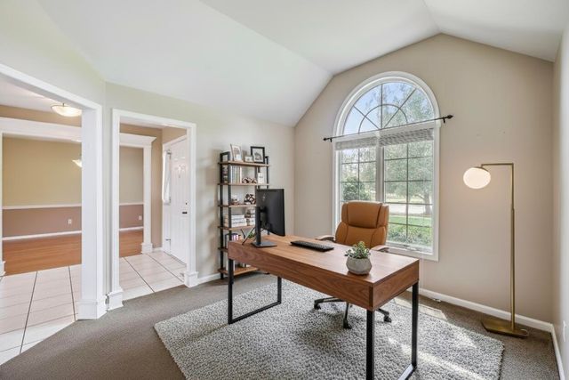 9935 Ashwood Lane, Munster, IN 46321