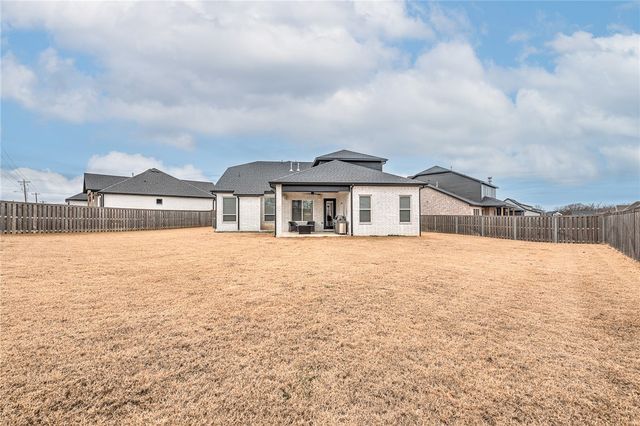 6505 SW First Light Street, Bentonville, AR 72713