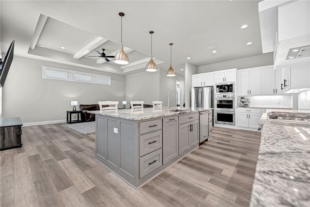 6505 SW First Light Street, Bentonville, AR 72713