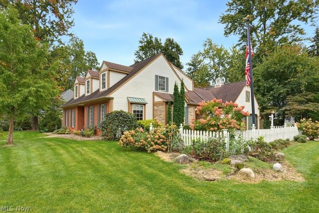 166 Pepperdine Drive, Elyria, OH 44035