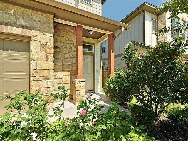 906 Boatswain WAY, Austin, TX 78748