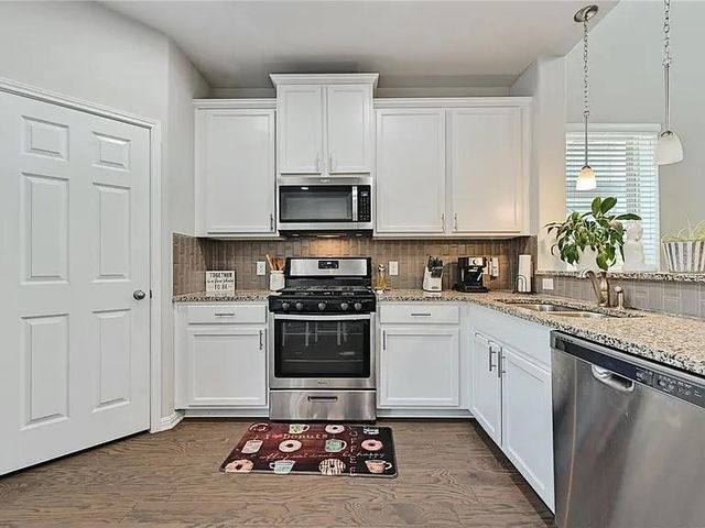 906 Boatswain WAY, Austin, TX 78748