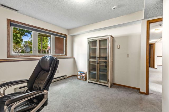 4275 Eagle Crest Drive, Eagan, MN 55122