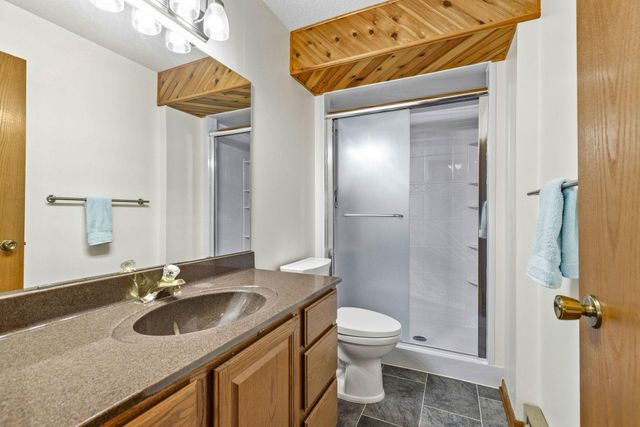 4275 Eagle Crest Drive, Eagan, MN 55122