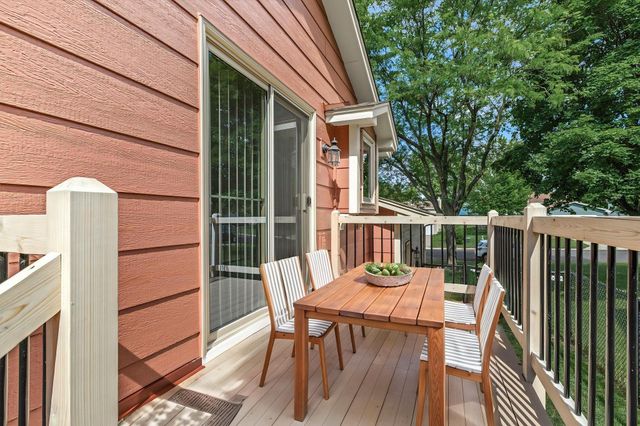 4275 Eagle Crest Drive, Eagan, MN 55122
