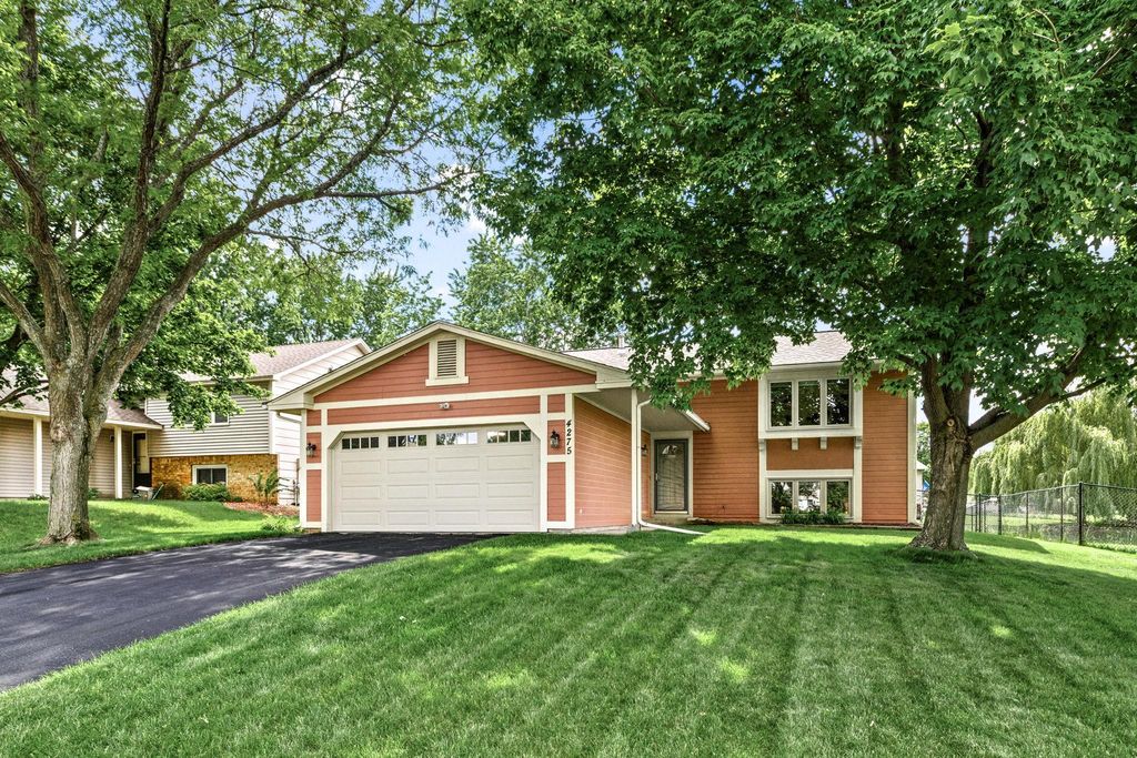 4275 Eagle Crest Drive, Eagan, MN 55122