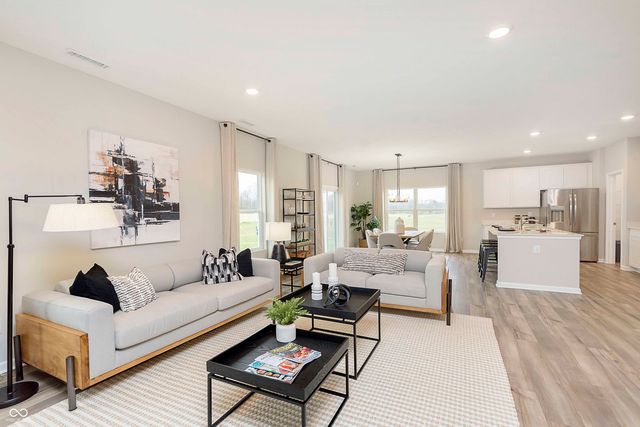 10909 Helmcrest Drive, Indianapolis, IN 46239