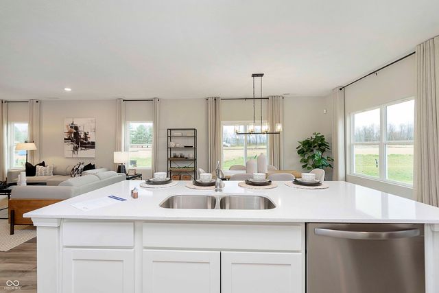 10909 Helmcrest Drive, Indianapolis, IN 46239