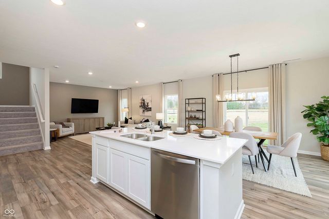 10909 Helmcrest Drive, Indianapolis, IN 46239