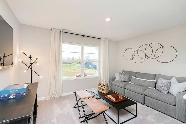 10909 Helmcrest Drive, Indianapolis, IN 46239