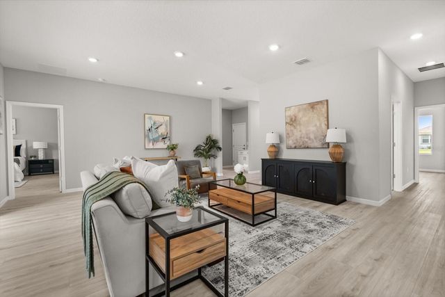 8038 N VOYAGER DRIVE, Dunnellon, FL 34433