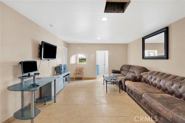 28571 Wild, Helendale, CA 92342