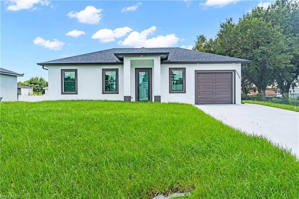 2923 2nd ST SW, LEHIGH ACRES, FL 33976 — exterior