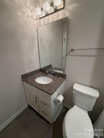 318 Willow Wood Court, Matthews, NC 28104