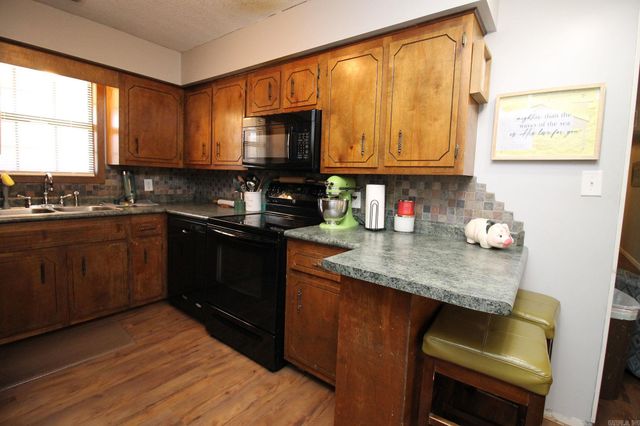 5419 Gene St, Paragould, AR 72450