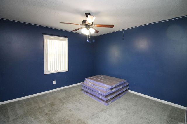 5419 Gene St, Paragould, AR 72450