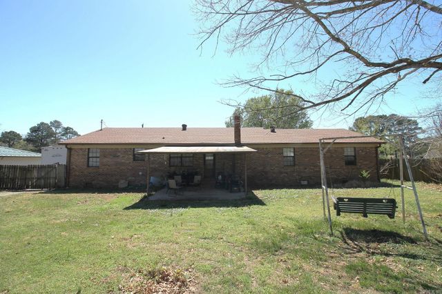 5419 Gene St, Paragould, AR 72450