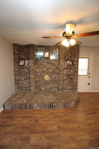 5419 Gene St, Paragould, AR 72450