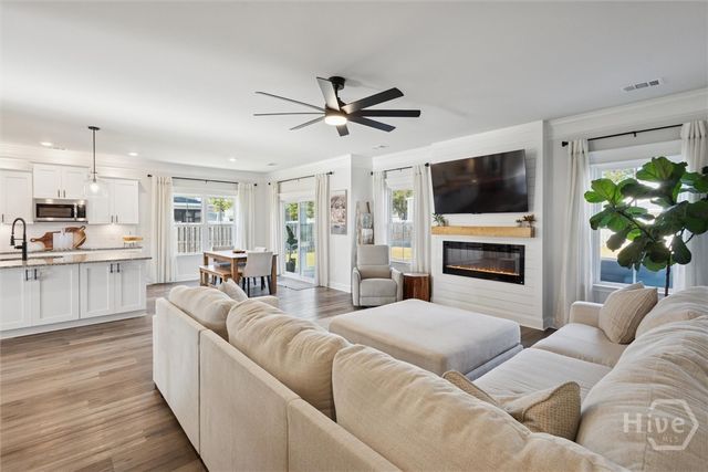 107 Foxtail Drive, Richmond Hill, GA 31324