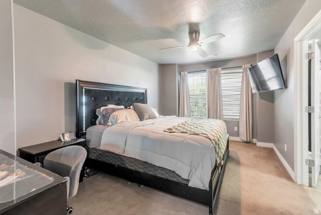 Image 8 of property listing at 60 E CALBOURNE LN. ##3, Sandy, UT 84070