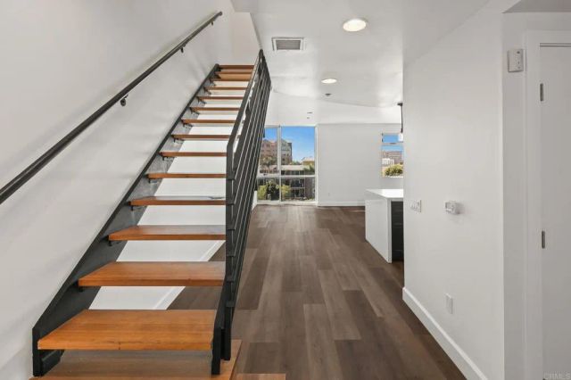 3980 9Th Avenue 404, San Diego, CA 92103