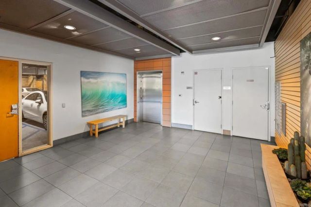 3980 9Th Avenue 404, San Diego, CA 92103