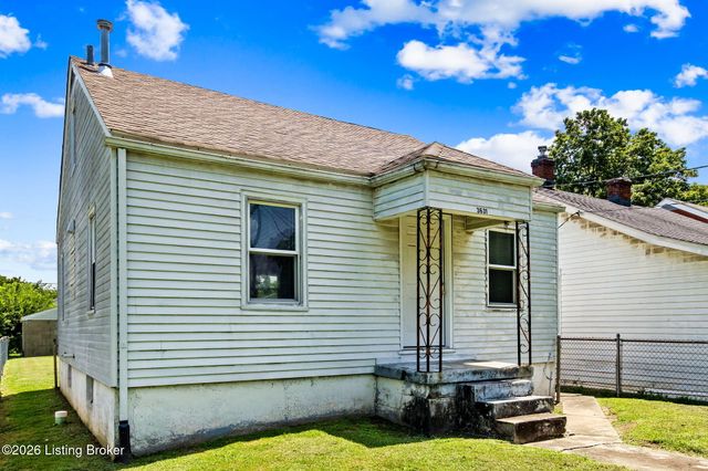 3631 Kahlert Ave, Louisville, KY 40215