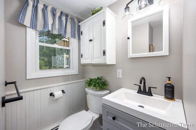 4027 Marion Street, Hudsonville, MI 49426