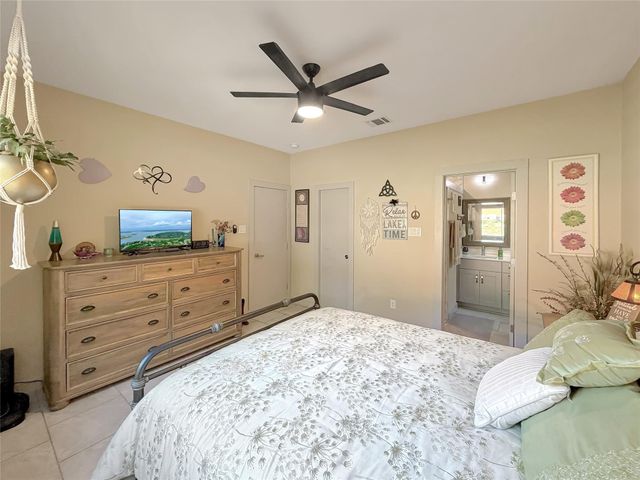 1151 Eastview DR, Canyon Lake, TX 78133