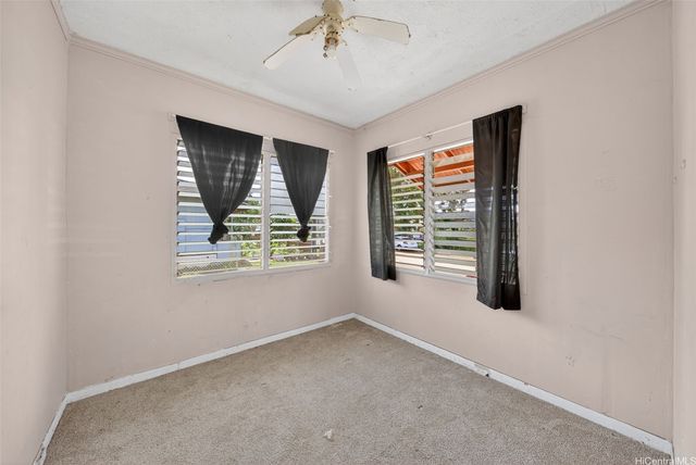 1057 Ehoeho Avenue, Wahiawa, HI 96786