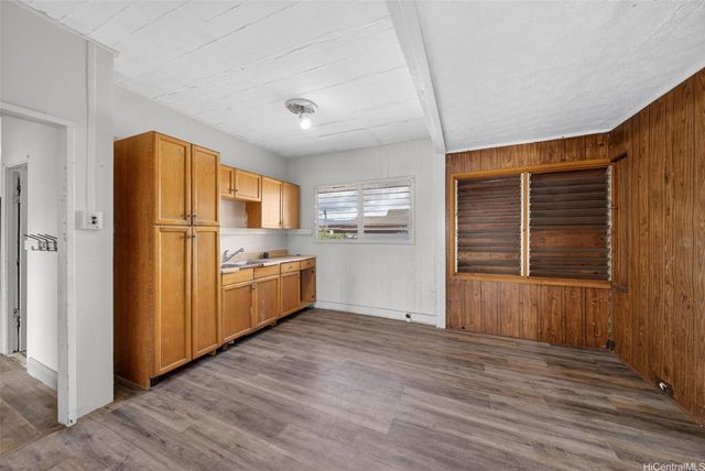 1057 Ehoeho Avenue, Wahiawa, HI 96786