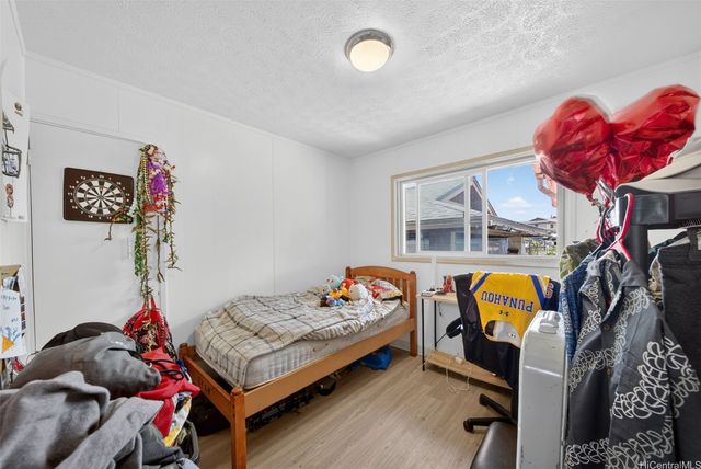 1057 Ehoeho Avenue, Wahiawa, HI 96786