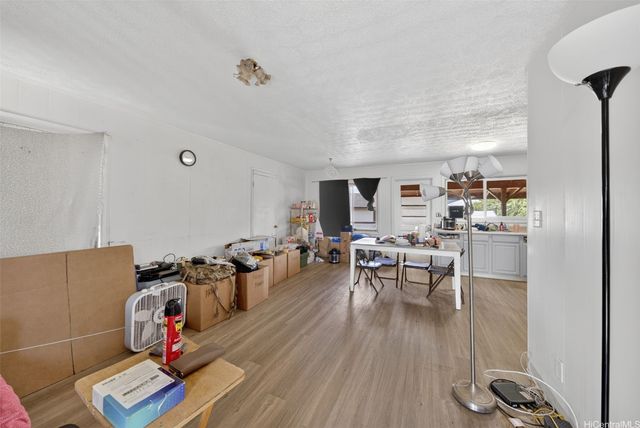 1057 Ehoeho Avenue, Wahiawa, HI 96786