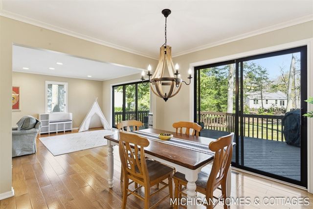 221 Foxdown Road, Holland, MI 49424