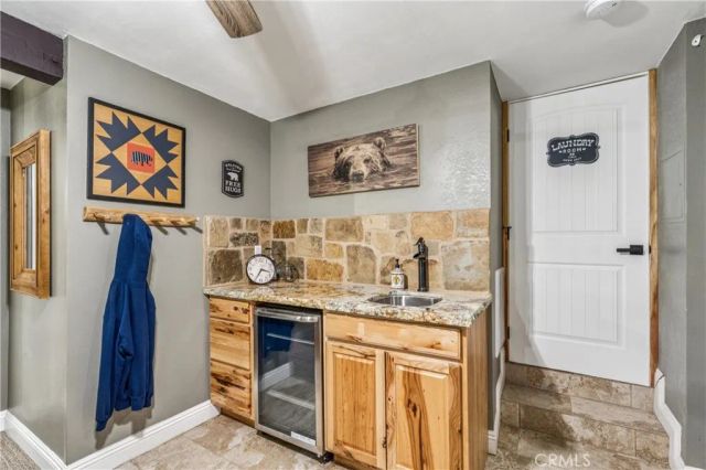 30834 Live Oak, Running Springs, CA 92382