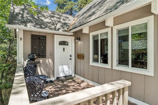 30834 Live Oak, Running Springs, CA 92382