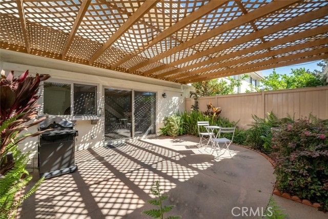 4102 Avenida Sevilla, Cypress, CA 90630